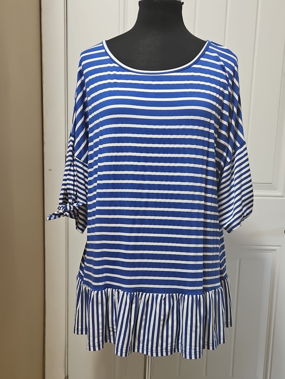 Suzanne Betro Blue/White Striped Oversize Tunic Top M